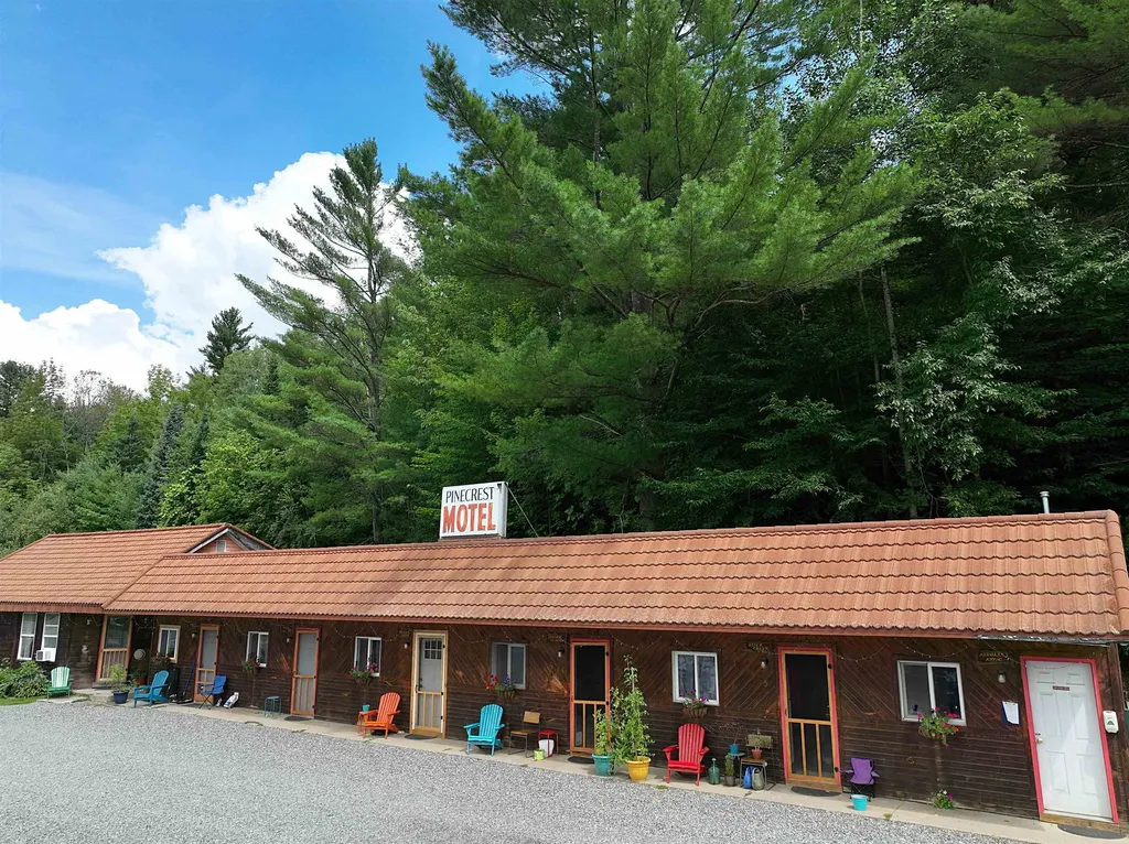 1288 Barton-orleans Road Barton VT 05822