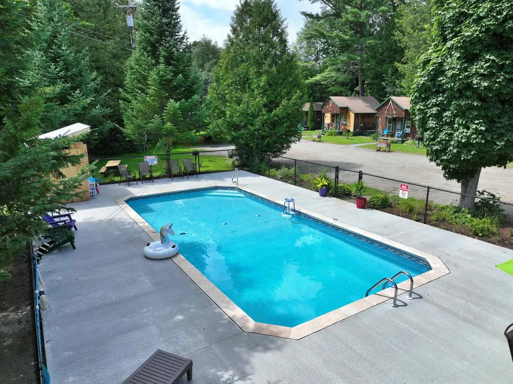 1288 Barton-orleans Road Barton VT 05822