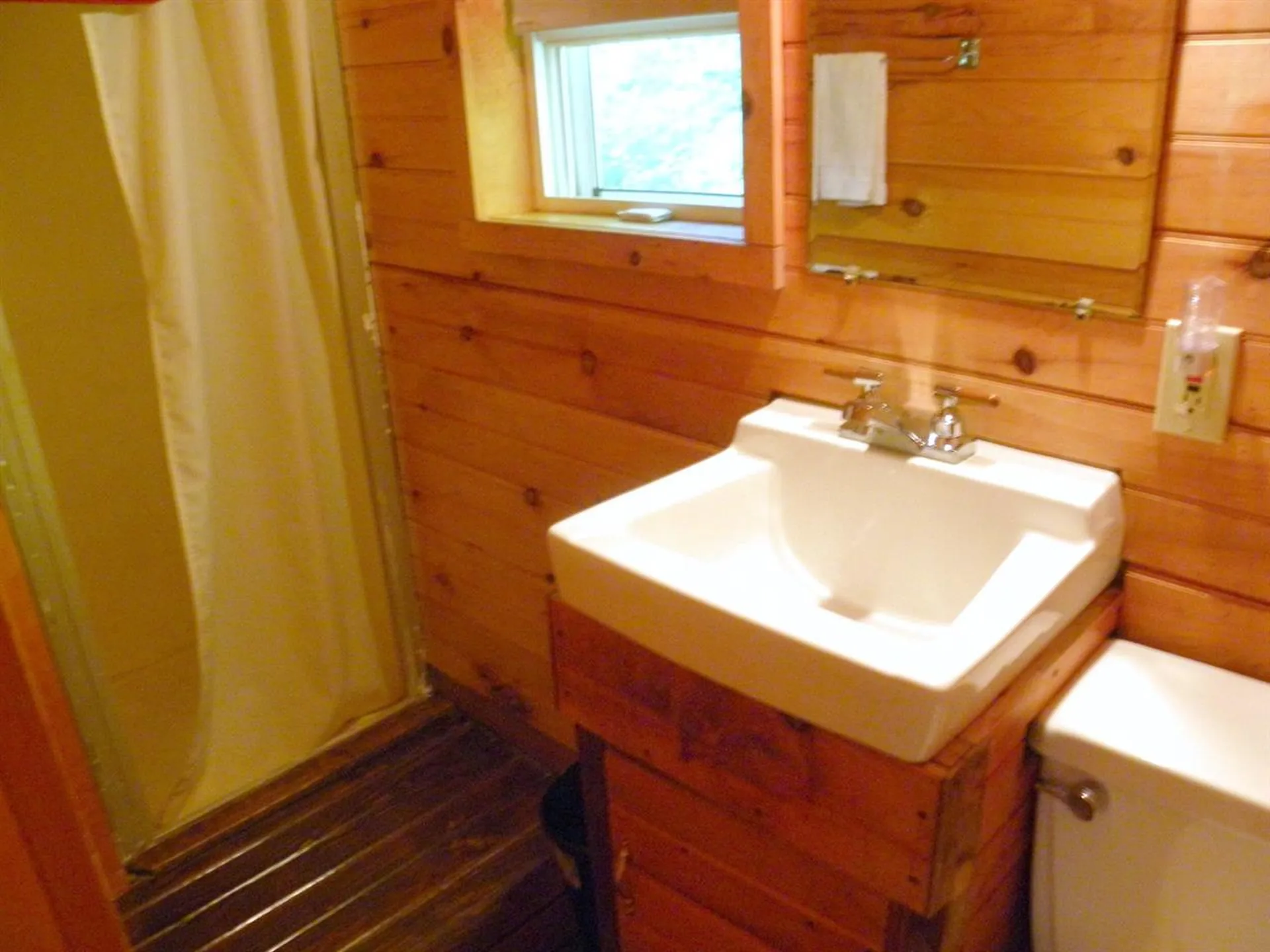 1288 Barton-orleans Road Barton VT 05822