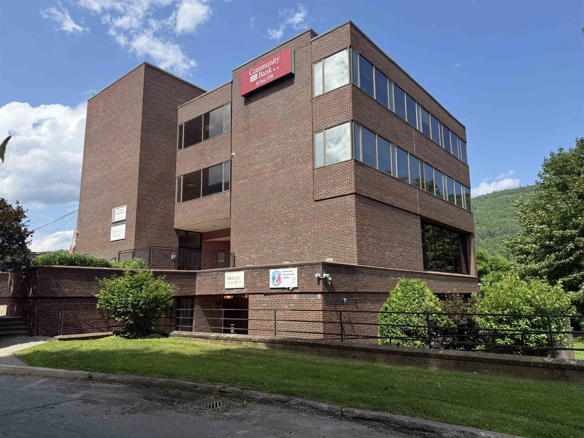 201-205 Main Street Brattleboro VT 05301