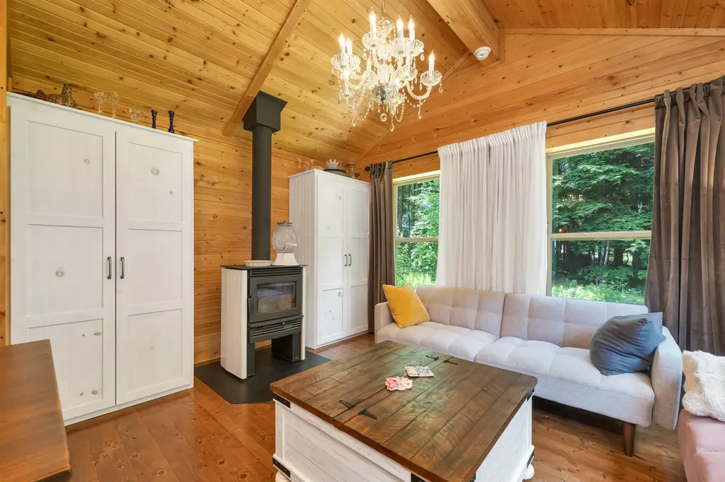 30 Knox Mountain Road Ossipee NH 03814