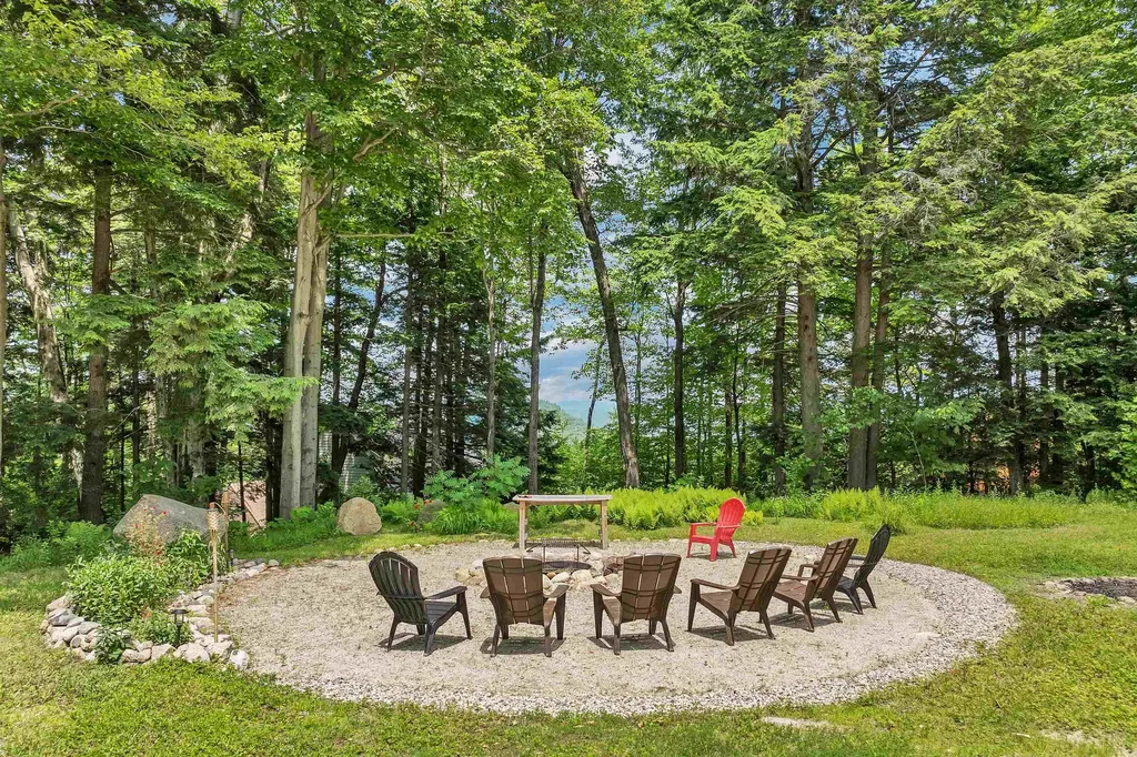 30 Knox Mountain Road Ossipee NH 03814