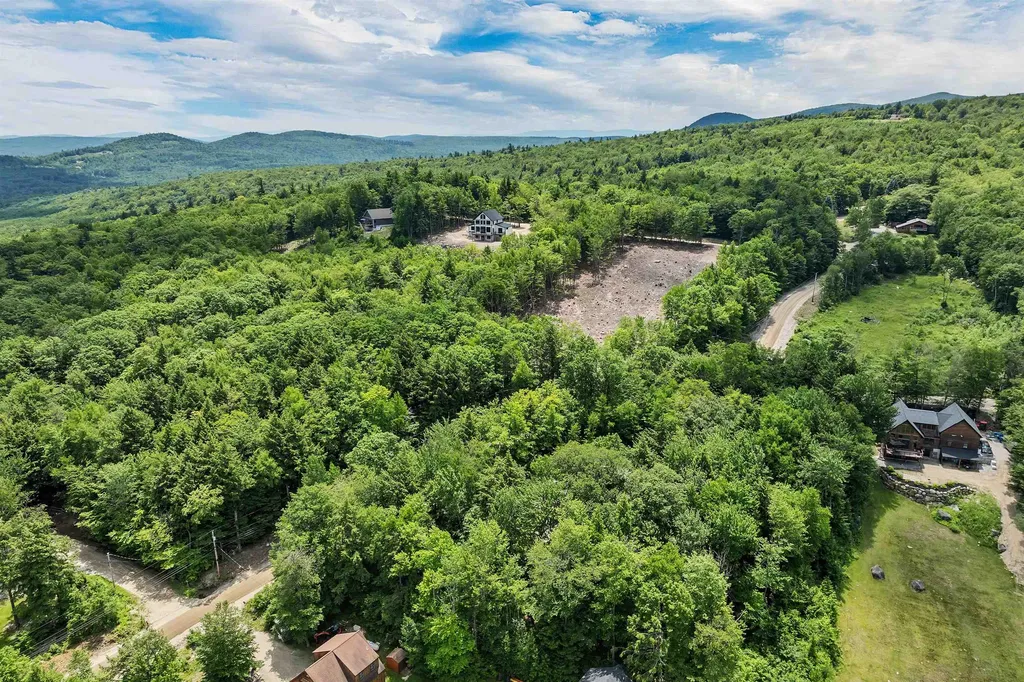 30 Knox Mountain Road Ossipee NH 03814