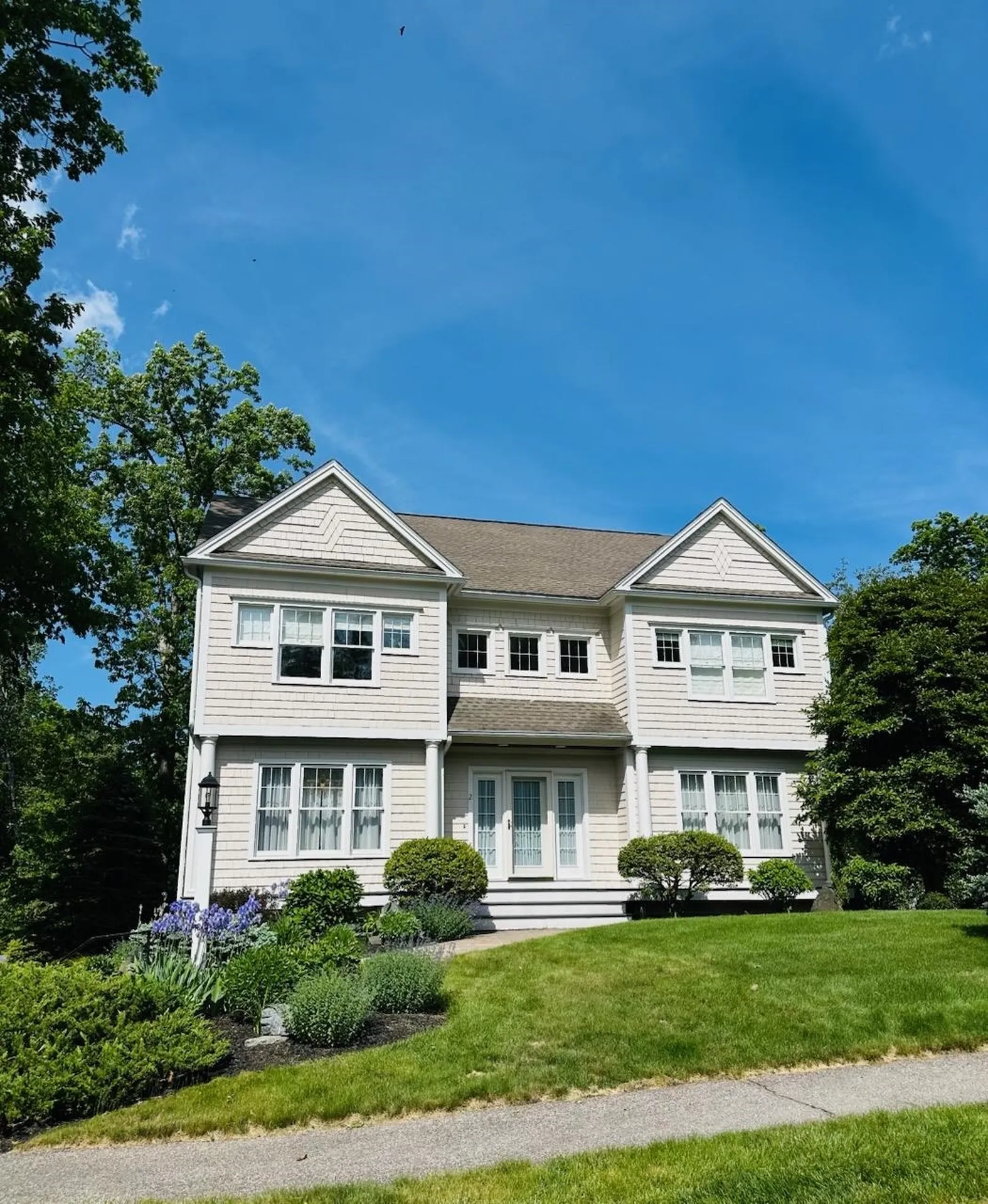 2 Dearborn Brook Circle Exeter NH 03833