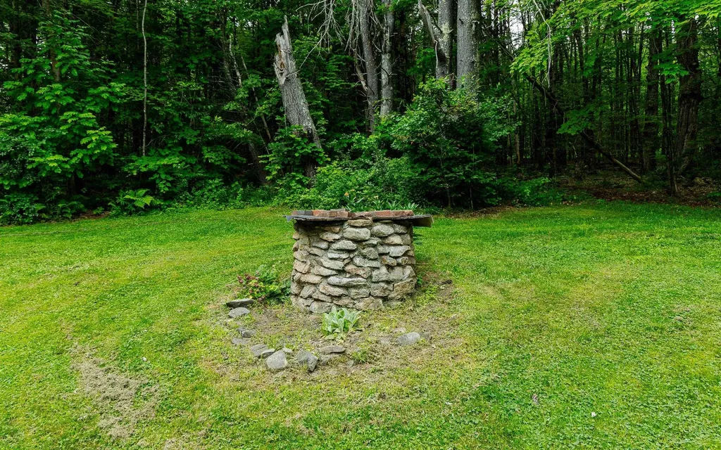 995 Route 9 Chesterfield NH 03466