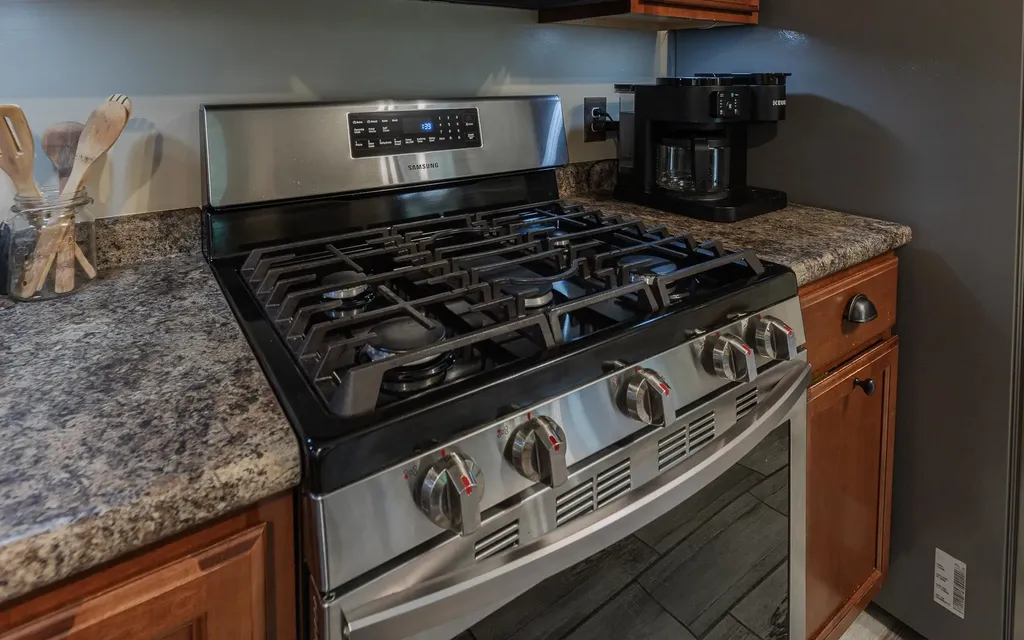 995 Route 9 Chesterfield NH 03466