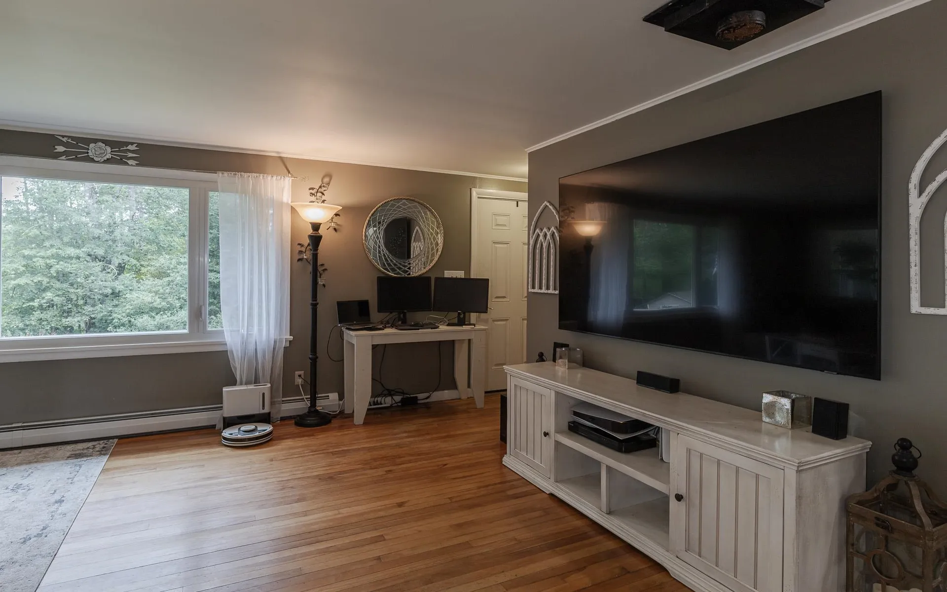 995 Route 9 Chesterfield NH 03466