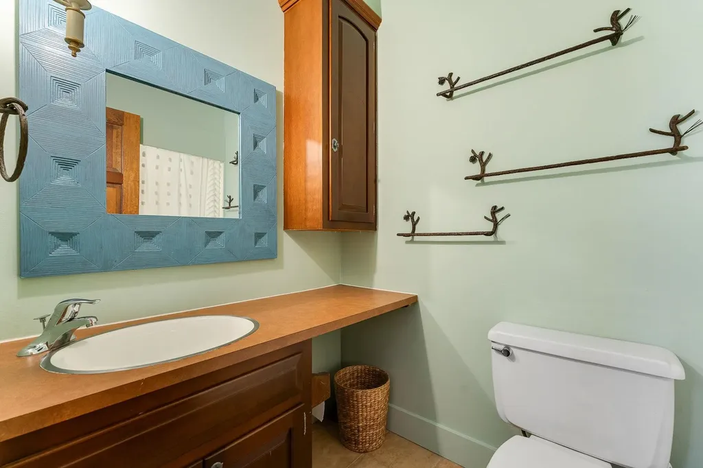 401 Village Road Warren VT 05674