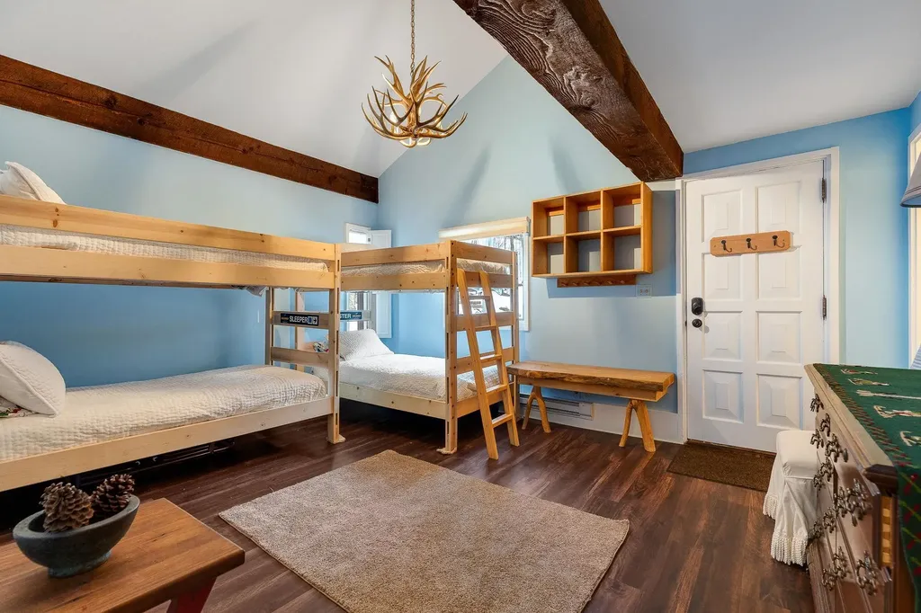 401 Village Road Warren VT 05674