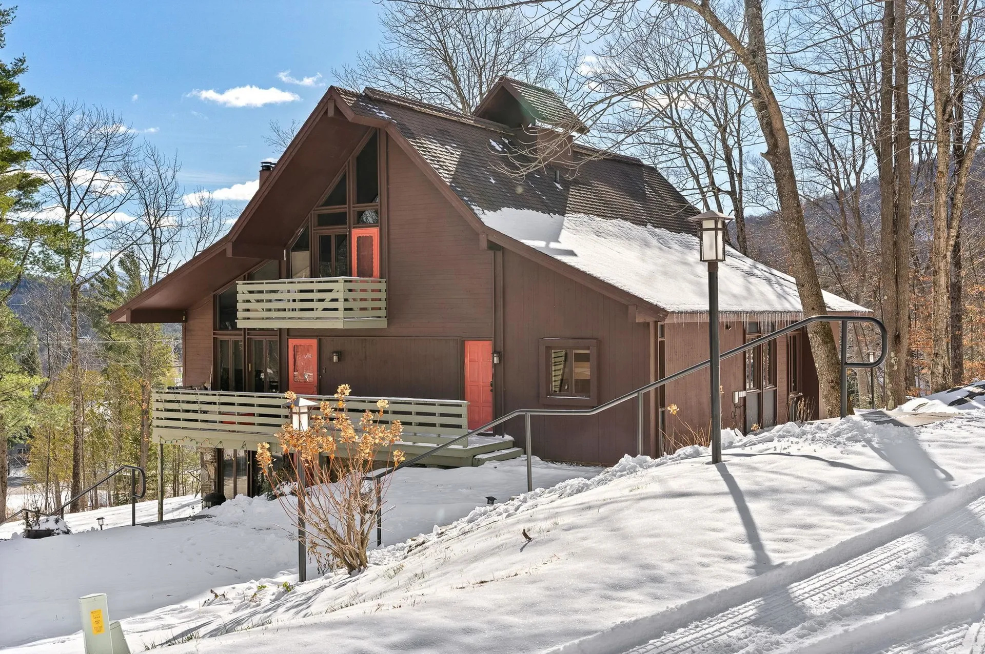 401 Village Road Warren VT 05674