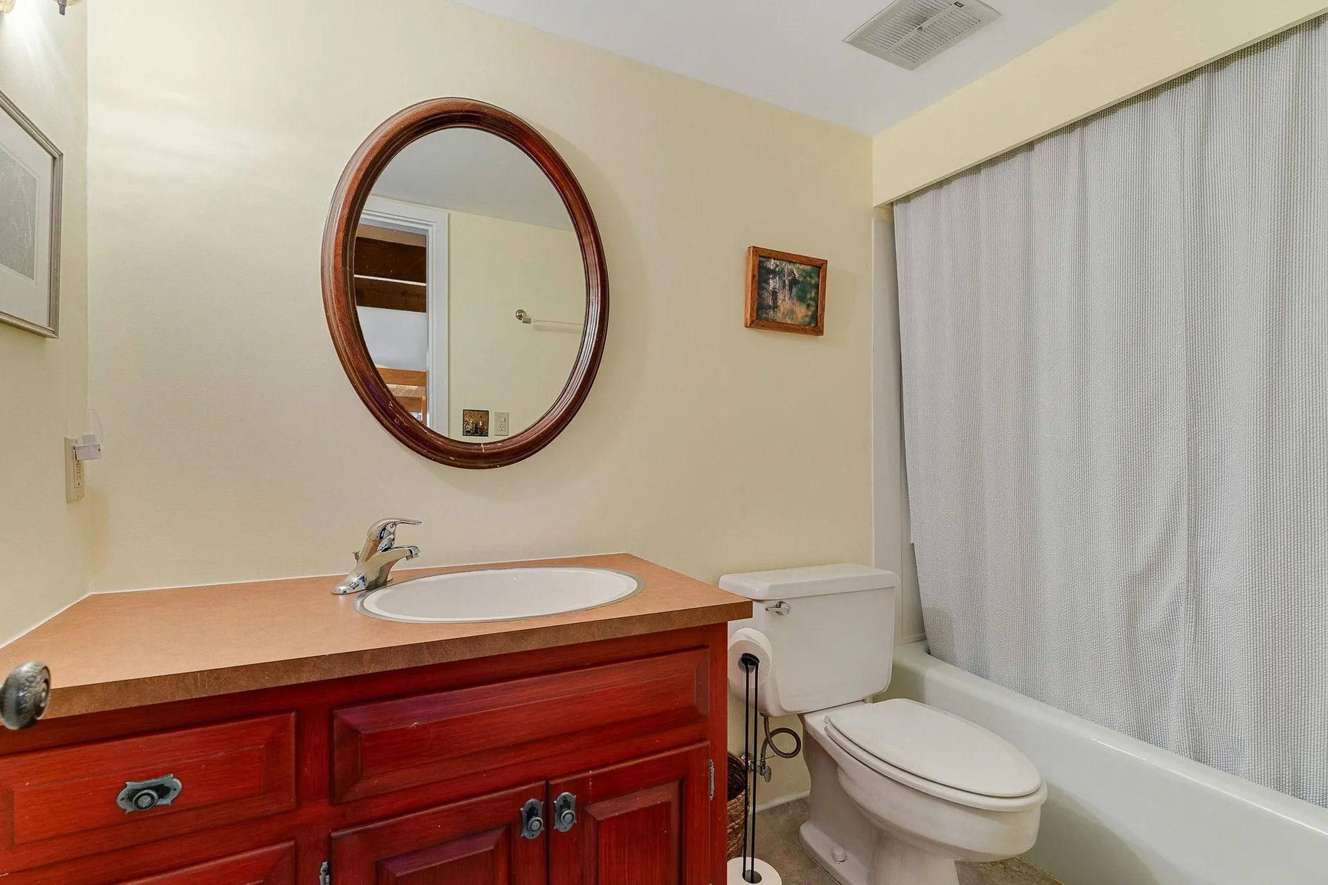 401 Village Road Warren VT 05674