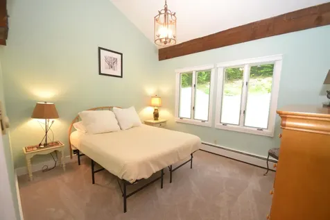 401 Village Road Warren VT 05674