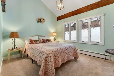 401 Village Road Warren VT 05674