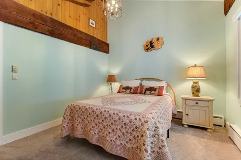 401 Village Road Warren VT 05674