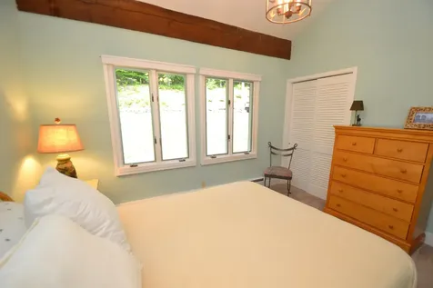 401 Village Road Warren VT 05674
