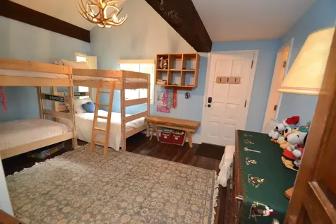 401 Village Road Warren VT 05674