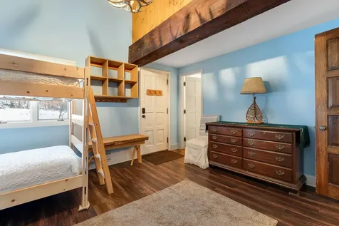 401 Village Road Warren VT 05674