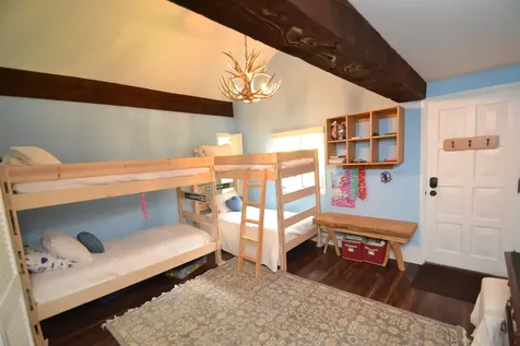401 Village Road Warren VT 05674