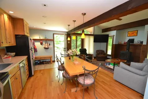 401 Village Road Warren VT 05674