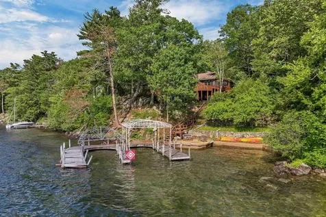 520 Shore Drive Laconia NH 03246