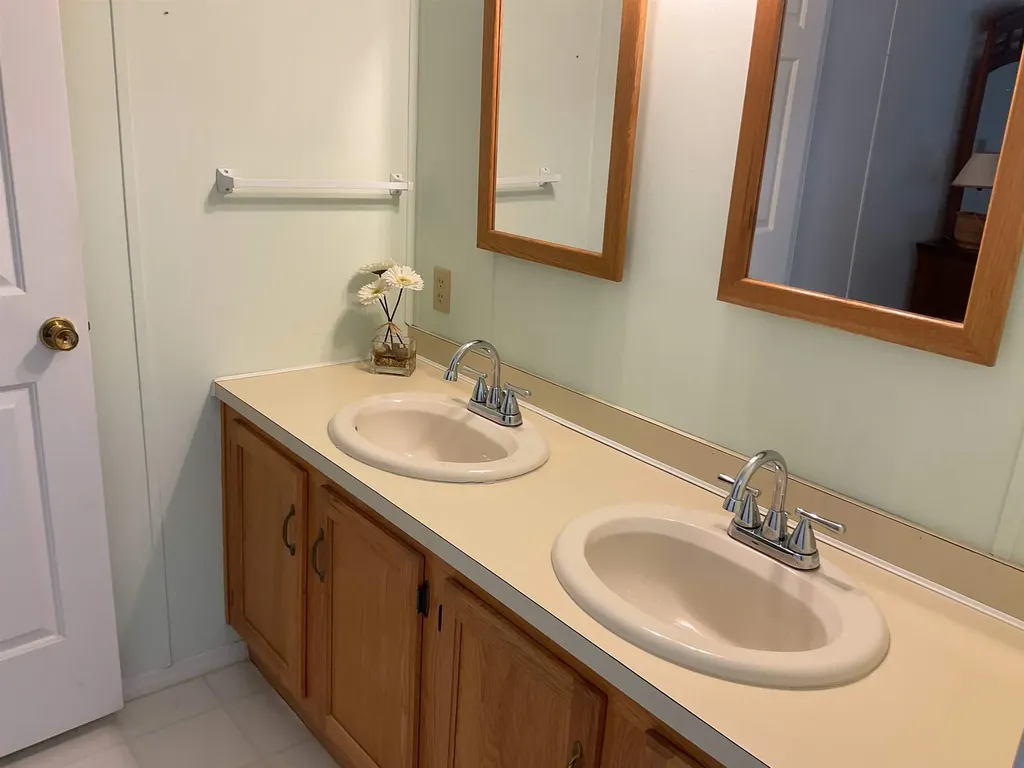 18 Birch Hill Estates Road Wolfeboro NH 03894