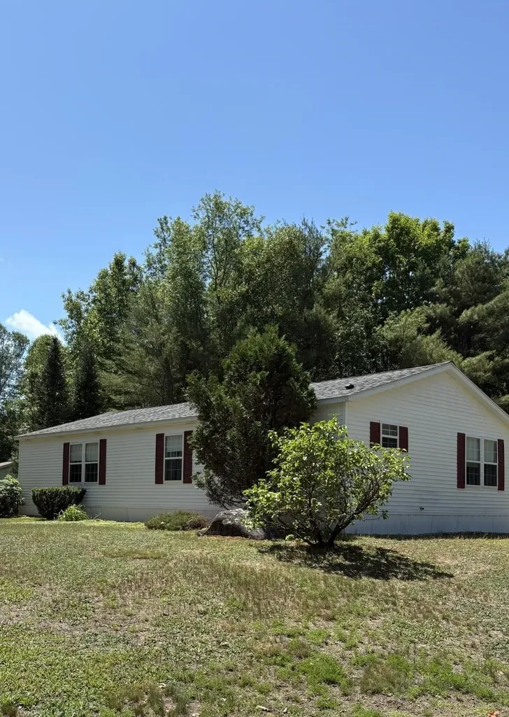 18 Birch Hill Estates Road Wolfeboro NH 03894