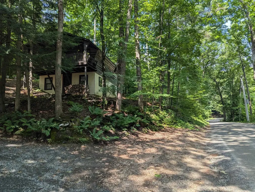 86 Webster Road Hartland VT 05048