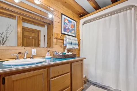 99 Girard Road Littleton NH 03561