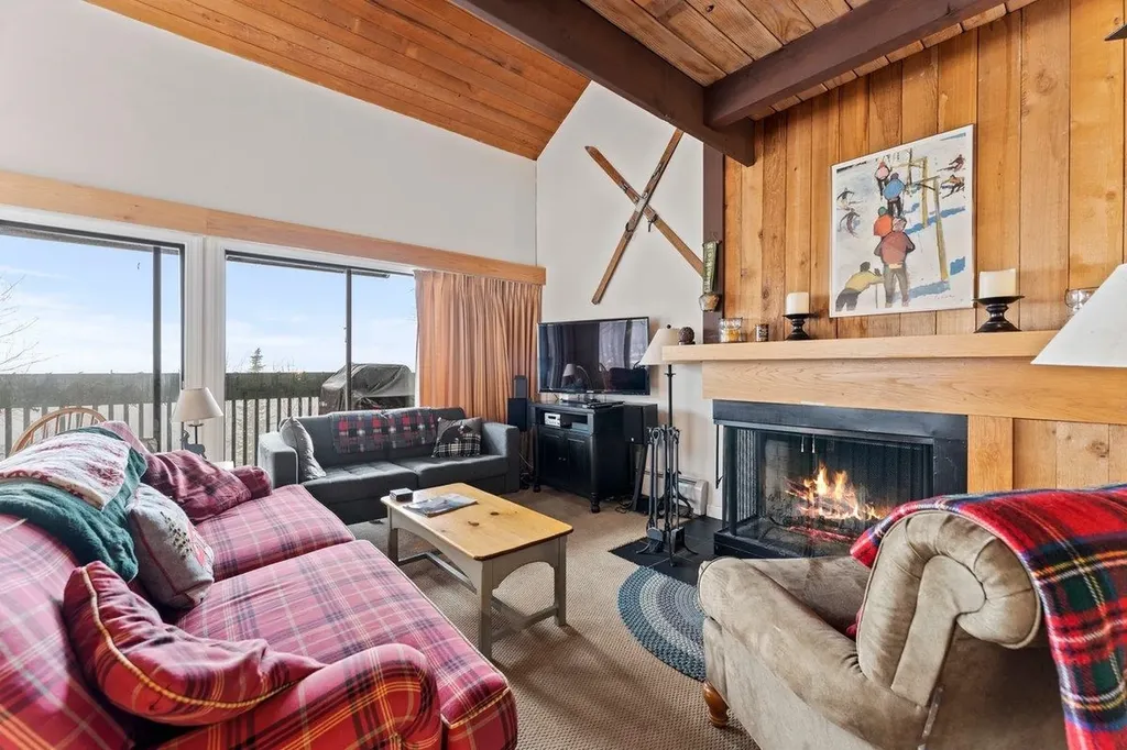 85 Rimrock Road Ludlow VT 05149