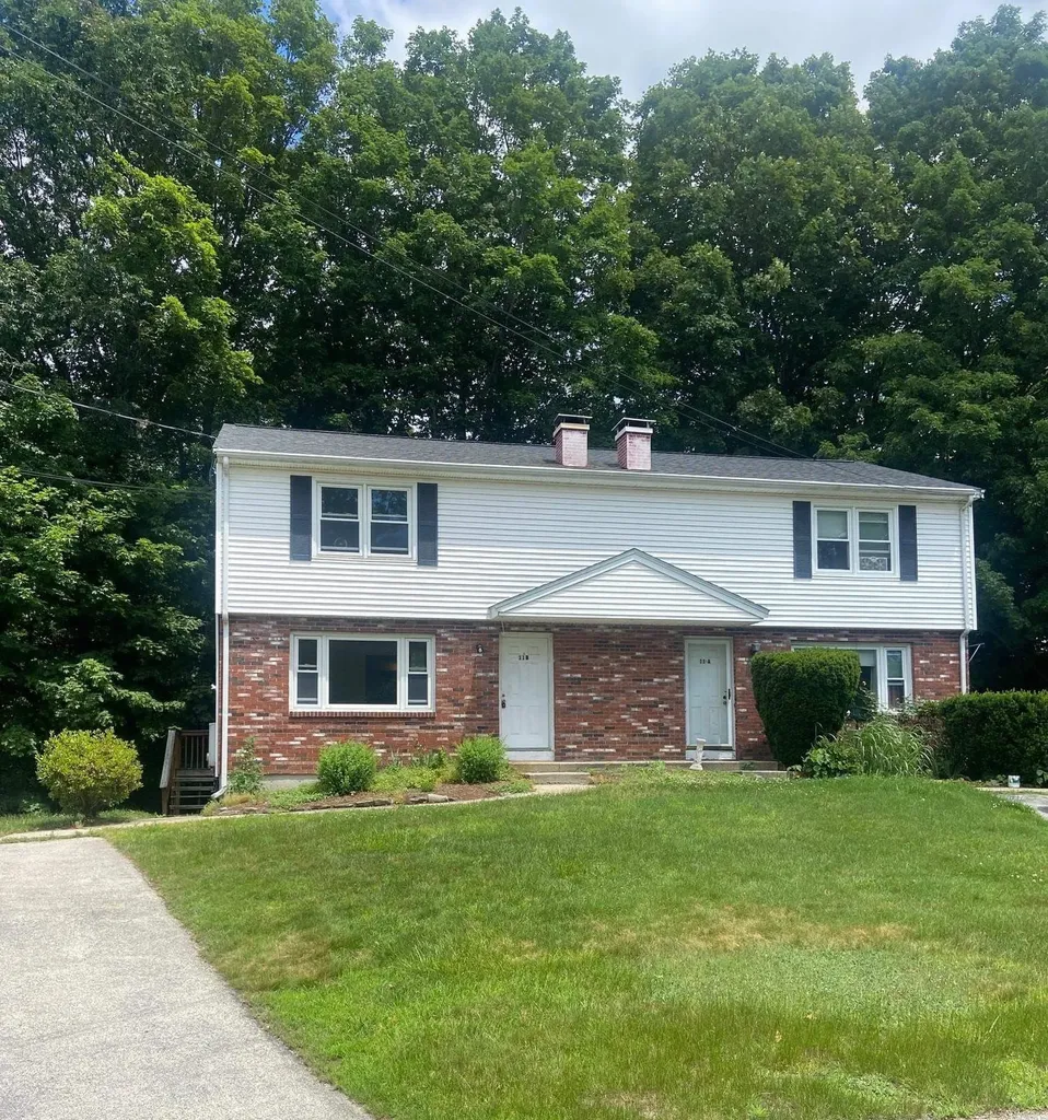 11l Susan Drive Derry NH 03038