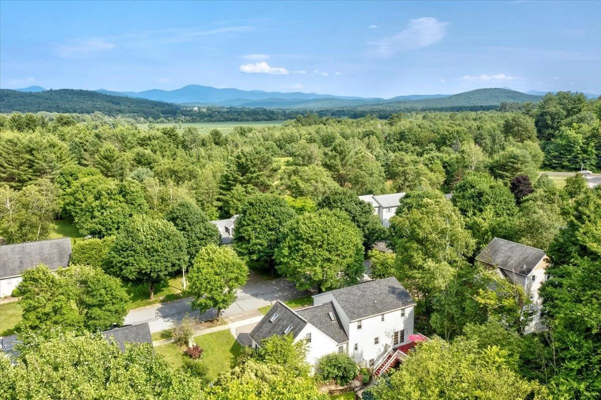 12 Thomas Lane Essex VT 05452