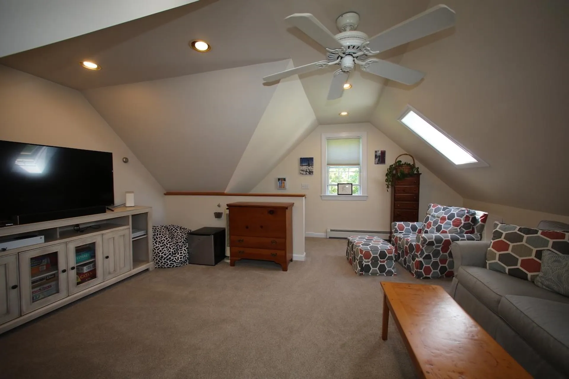 12 Thomas Lane Essex VT 05452