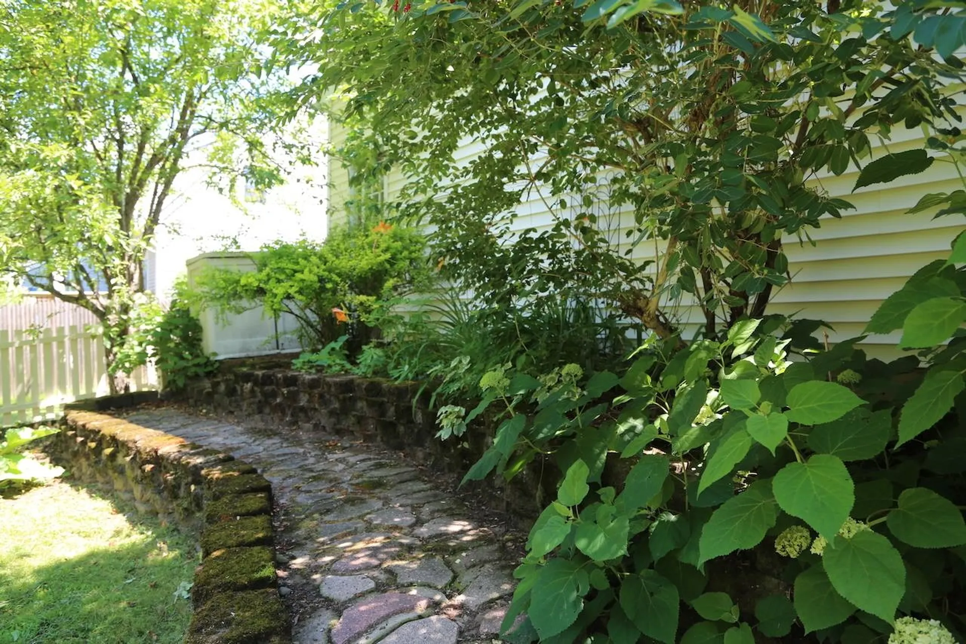 12 Thomas Lane Essex VT 05452