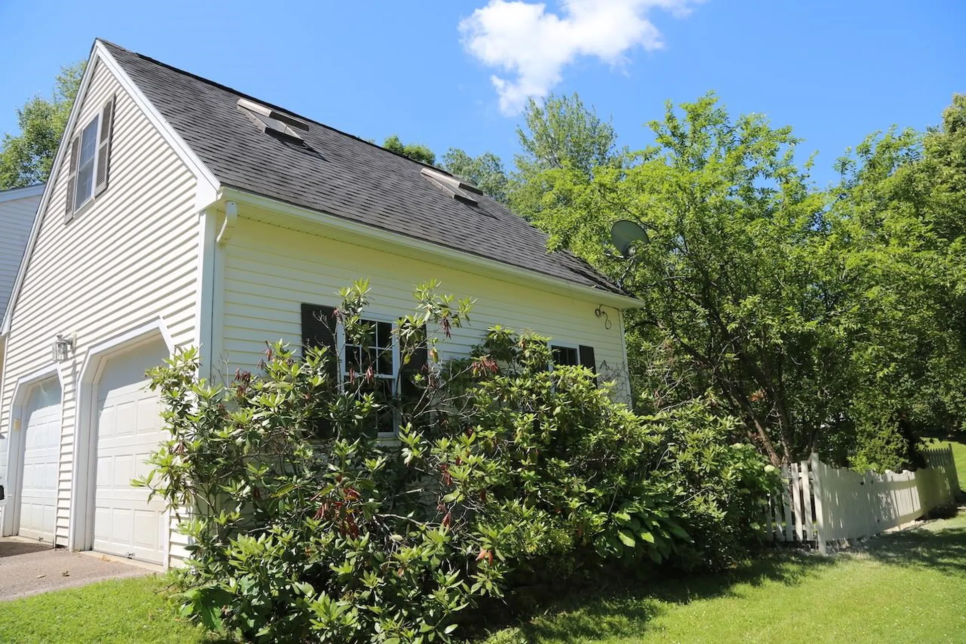 12 Thomas Lane Essex VT 05452