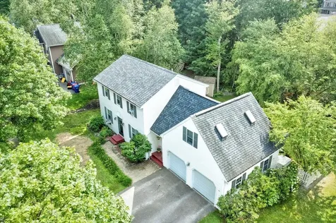 12 Thomas Lane Essex VT 05452