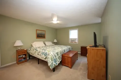 12 Thomas Lane Essex VT 05452