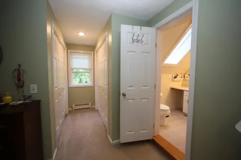 12 Thomas Lane Essex VT 05452