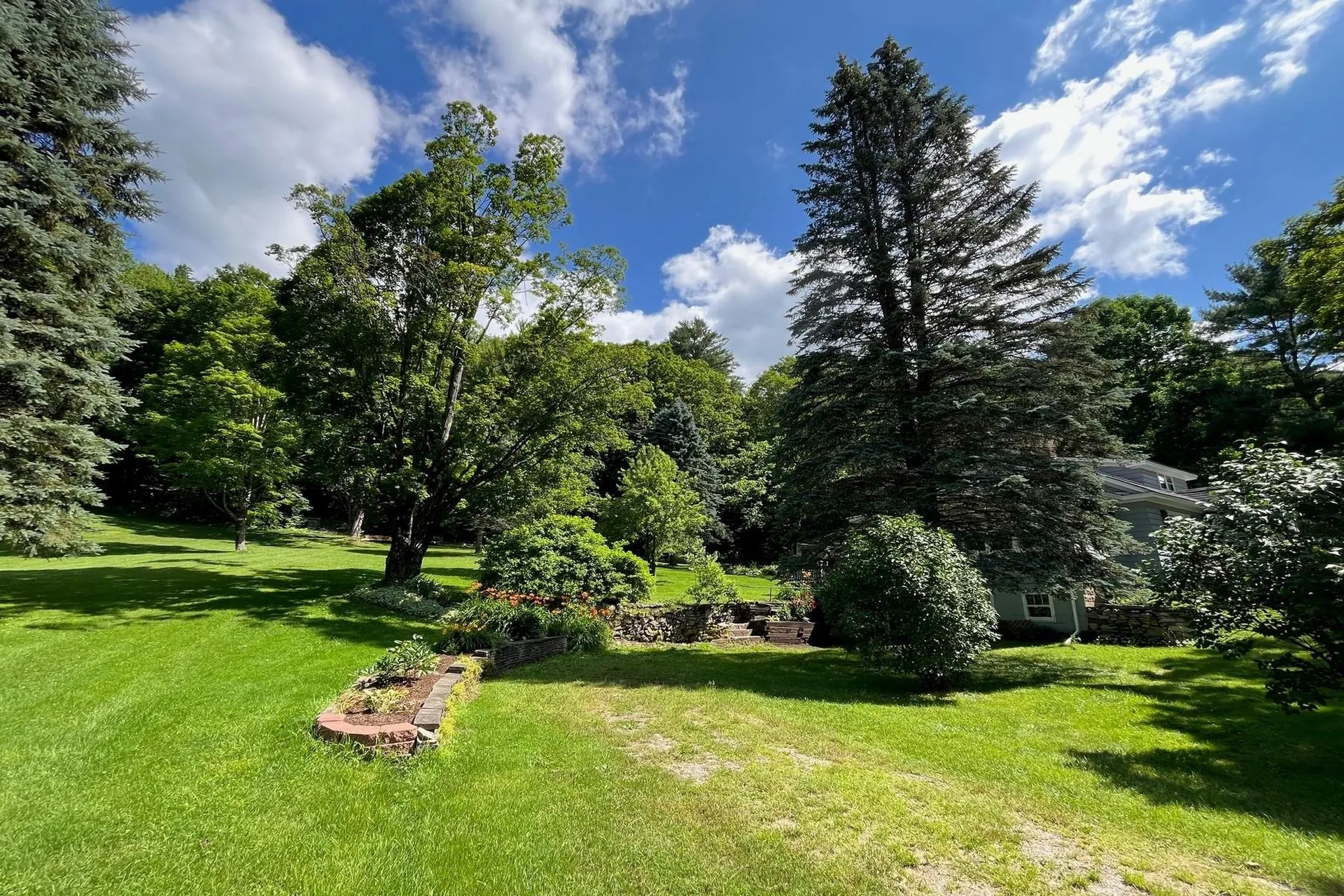 1357 Airport Road Clarendon VT 05759