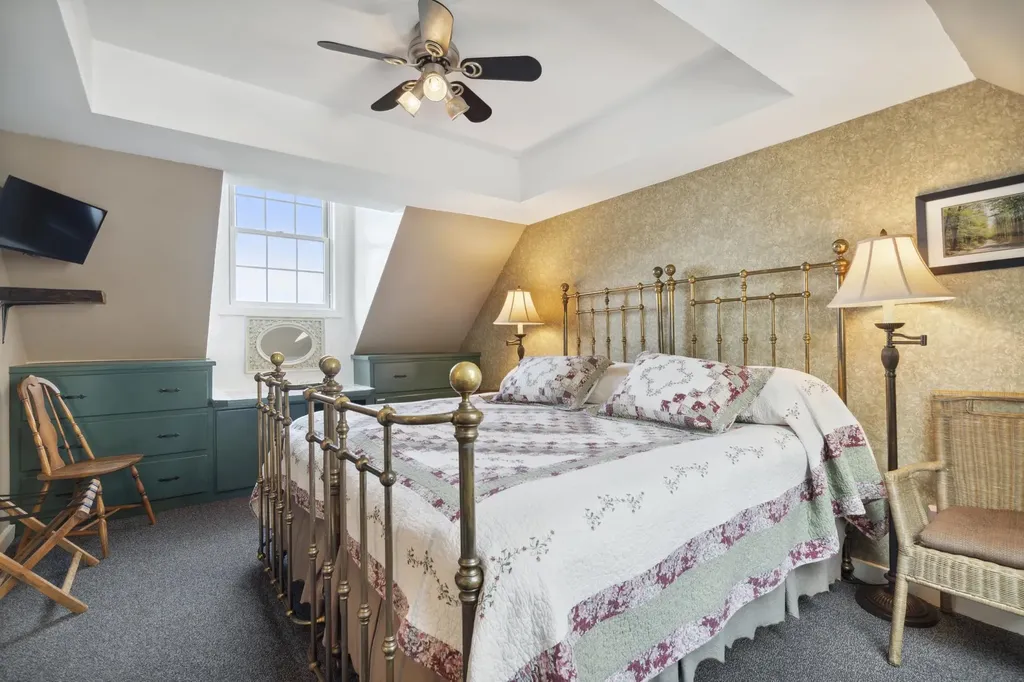 94 Mandi Lane Bristol NH 03222