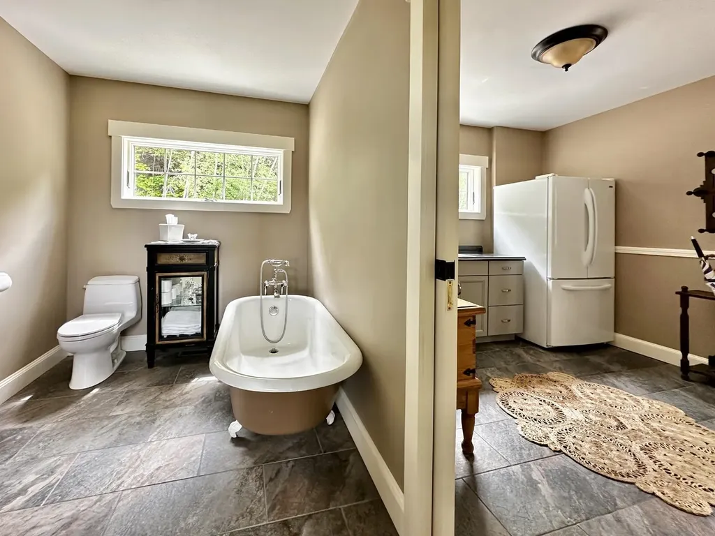 94 Mandi Lane Bristol NH 03222