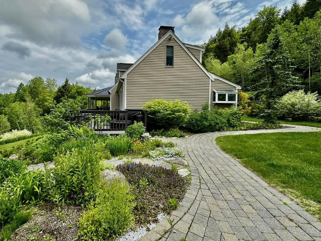 94 Mandi Lane Bristol NH 03222