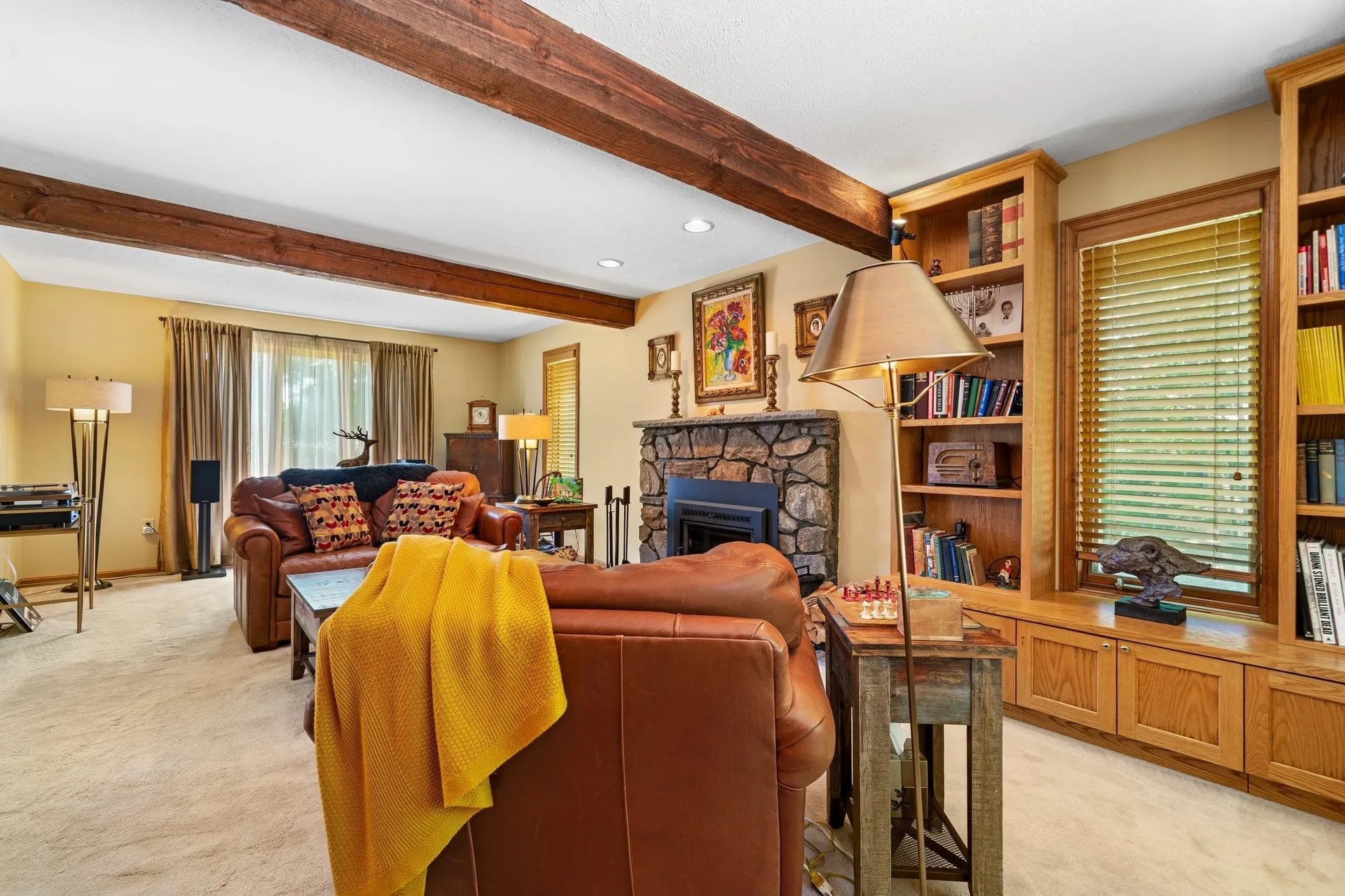 139 Barretts Hill Road Hudson NH 03051