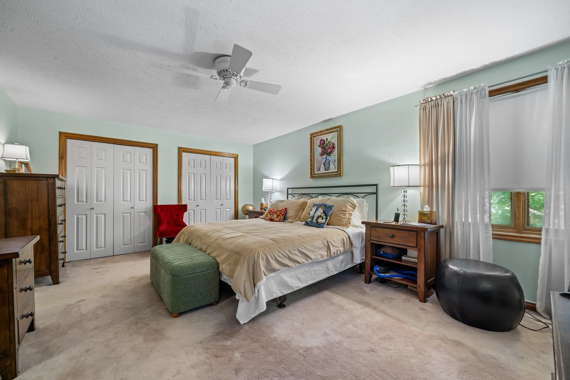 139 Barretts Hill Road Hudson NH 03051