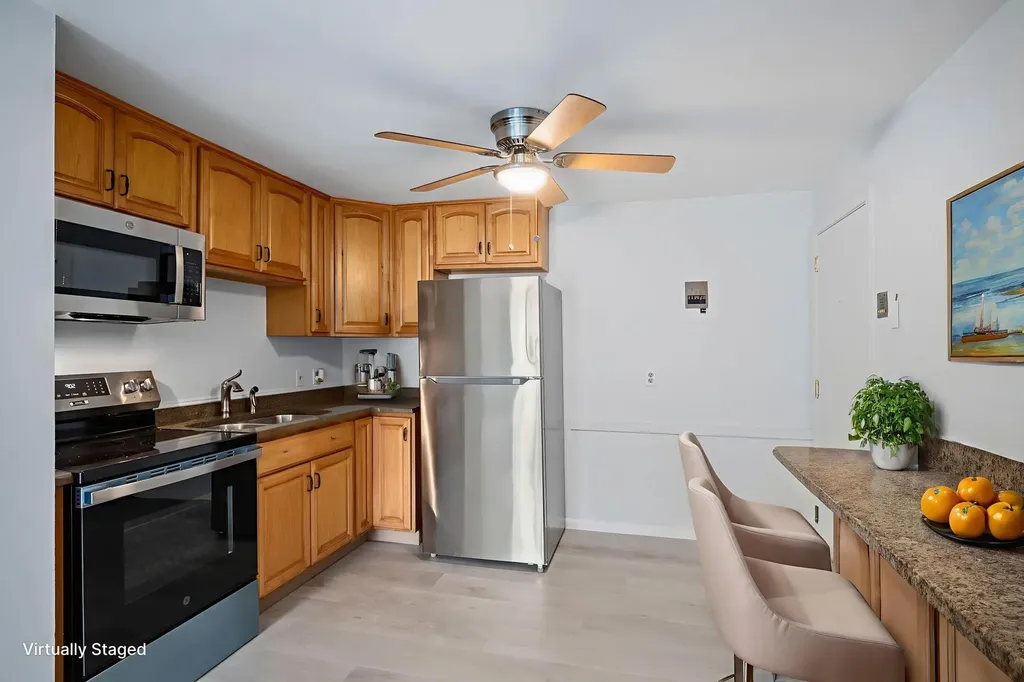 99 East Broadway Street Derry NH 03038