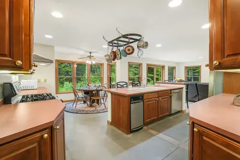 832 Us Route 100n Killington VT 05751