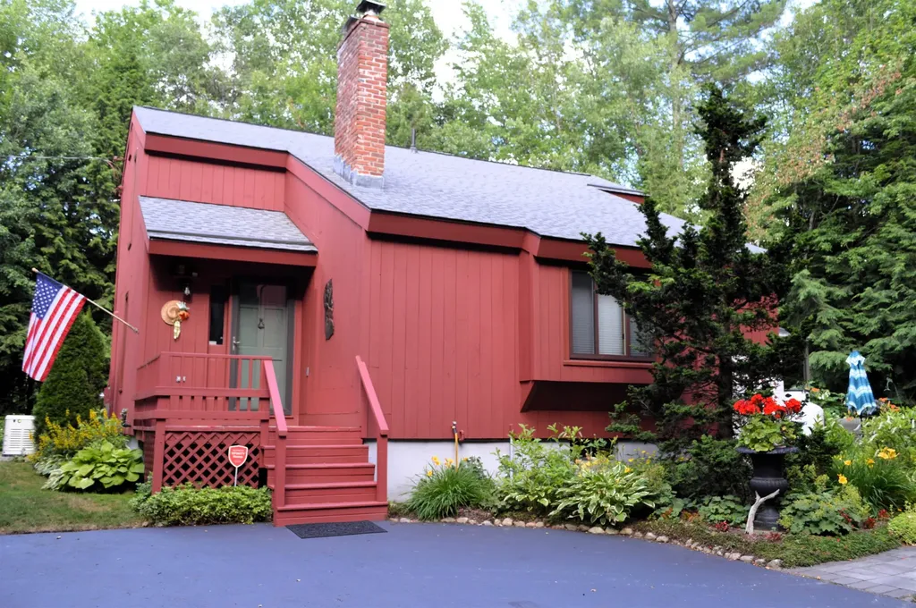 291 Brown Road Candia NH 03034