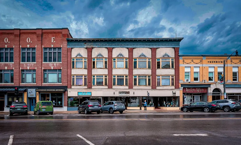 406 - 414 Central Street Franklin NH 03235