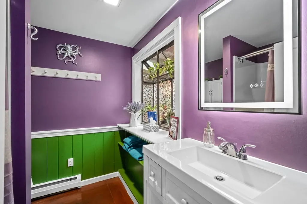 663 Gulf Road Chesterfield NH 03466