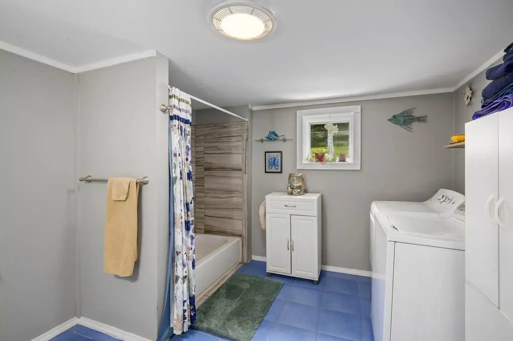 663 Gulf Road Chesterfield NH 03466