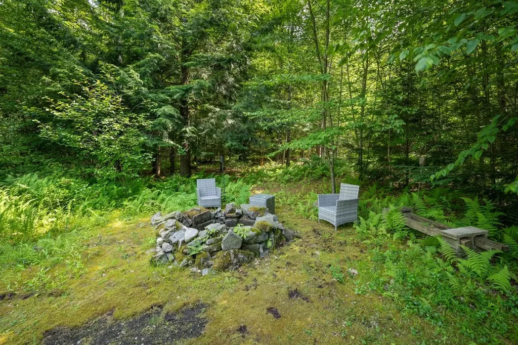 663 Gulf Road Chesterfield NH 03466